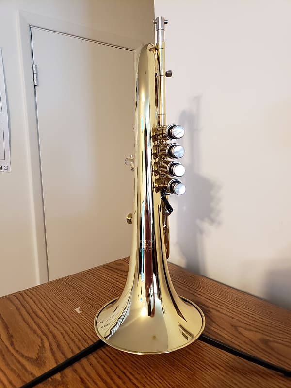 Getzen 896 4Valve Professional Flugelhorn Lacquer Reverb