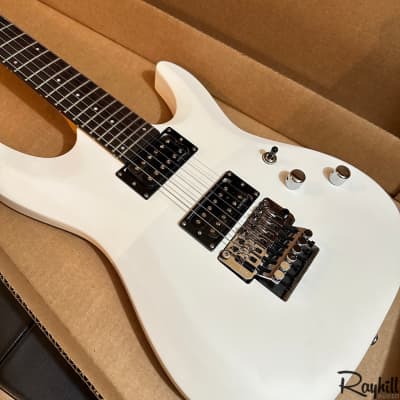 Schecter C-6 FR Deluxe Electric Guitar White image 6