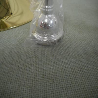 Getzen 351 Small Bore Tenor Trombone 2000's - Brass image 4