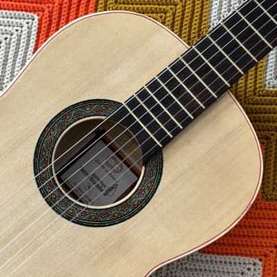 Paracho Classical Nylon String - Soulful Guitar from Paracho, MX🇲🇽! - Beautiful Instrument! - image 3