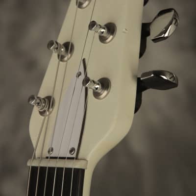 1970's Ovation BREADWINNER White with very early features image 10