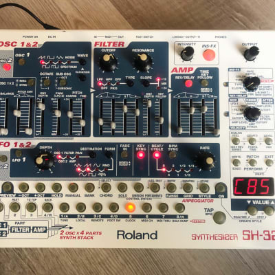 Roland SH-32 Desktop Synth Module