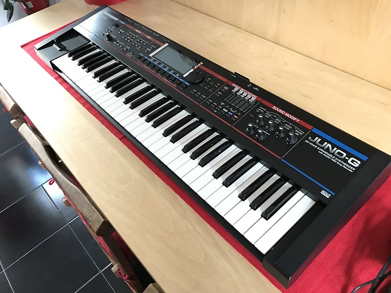 Roland Juno G 61-Key 128-Voice Expandable Synthesizer image 1