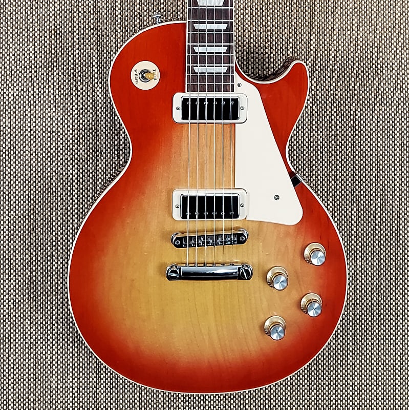 2021 Gibson Les Paul Deluxe - Beautiful Guitar! - Iconic Look and Tone image 1