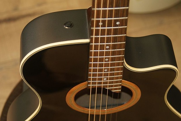 Yamaha APX-6 Electro-acoustic | Reverb