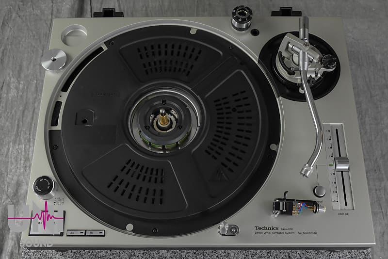 Technics SL-1200MK3D Silver Direct Drive DJ Turntable in Very Good