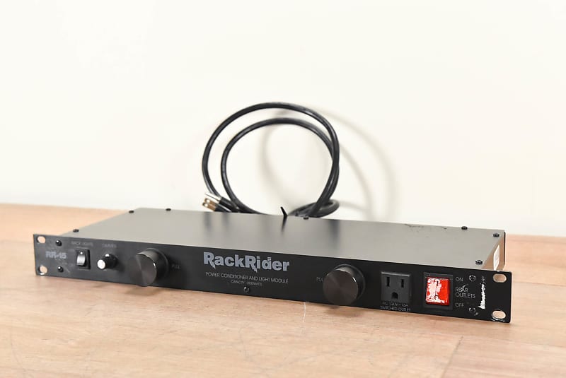 Furman RackRider RR-15 Power Conditioner and Light Module Furman RackRider RR-15 Power Conditioner and Light Module