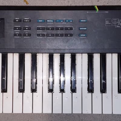 Kawai K1 II / Vintage synthesizer K1 II  / 1980`s