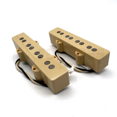 Lindy Fralin 4 String Jazz Bass® Pickup Set - Raised Centers / Cream Covers for sale