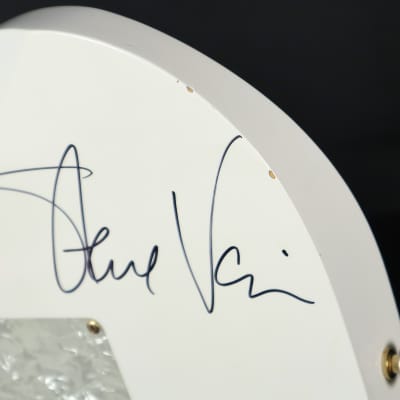 Ibanez Steve Vai Owned/Signed JEM JEM7V-WH White Electric Guitar w/ OHSC LI Practice Guitar image 14