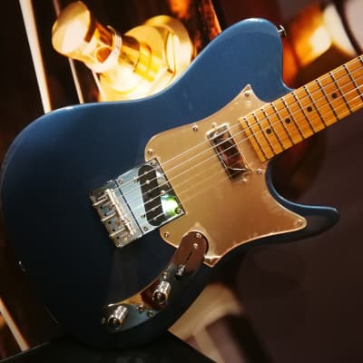 Ibanez AZS2209H-PBM Prestige  E-Guitar 6 String Single Cut - Prussian Blue Metallic + Case image 1