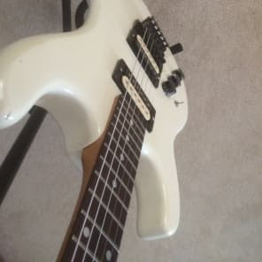 Left handed Kramer Pacer deluxe 1983 Aged White image 7