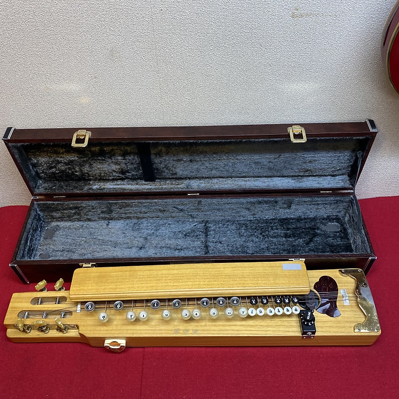 Sweet Taisho Goto Nagoya harp. Keyed lap steel like Reverb