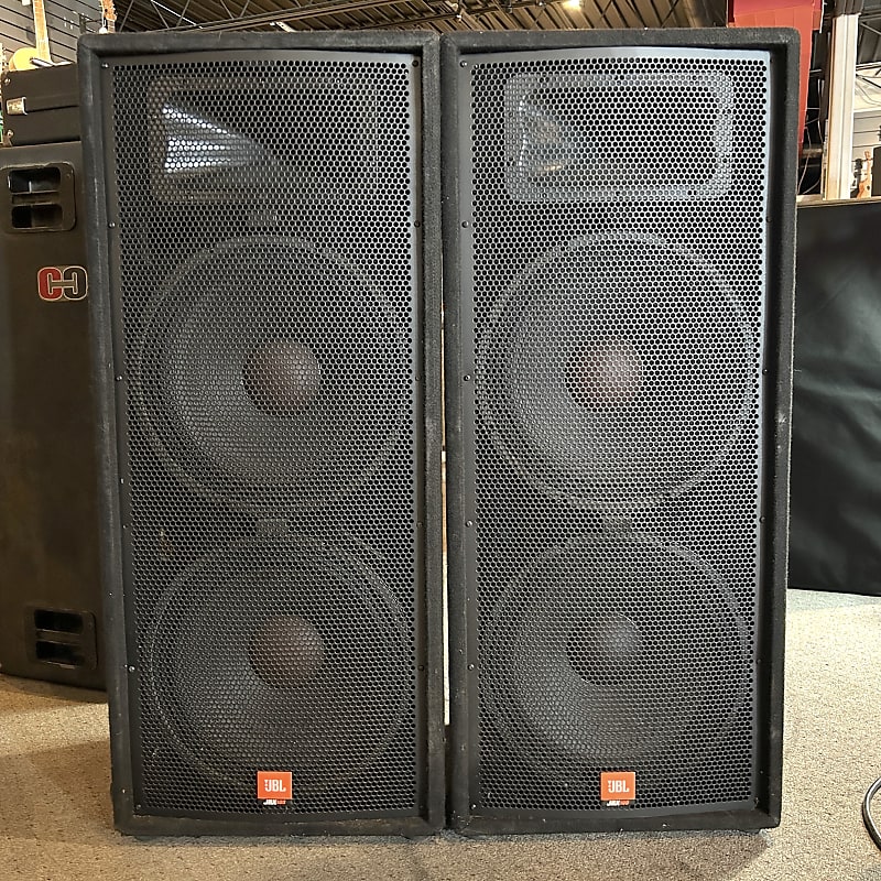 JBL JRX125 2-Way Dual 15