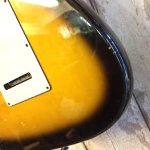Hondo Fame Series 760 1980s 2 Color Sunburst Left Handed Samick Vintage Guitar image 10