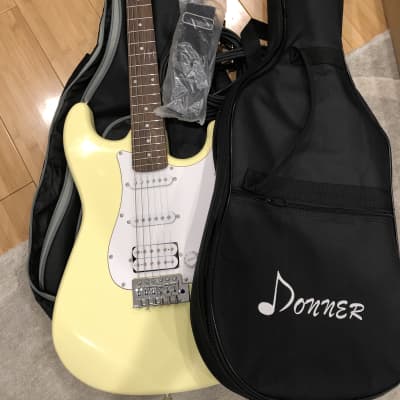 Donner Stratocaster DST-100W Off White | Reverb