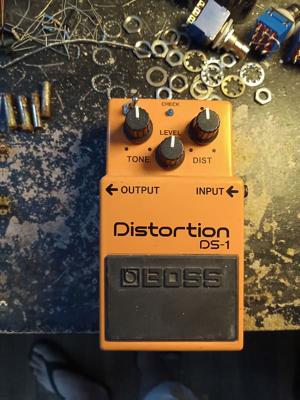Boss DS-1