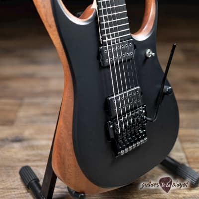 Ibanez RGDR4327 Prestige 7-String 26.5” Scale Guitar w/ Case – Natural Flat image 3