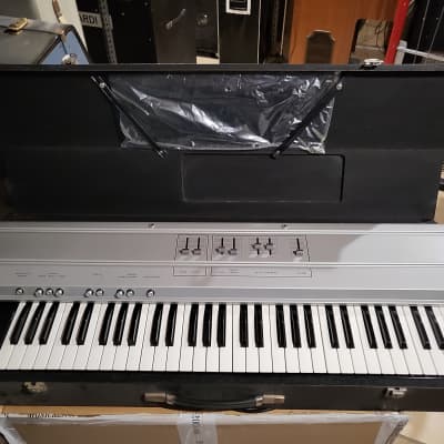 ELEX Electronic Piano K3 '70 - Nero / Argento image 4