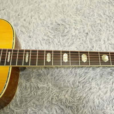 1970's Made Vintage Acoustic Guitar MORALES M-250 Zen-on music