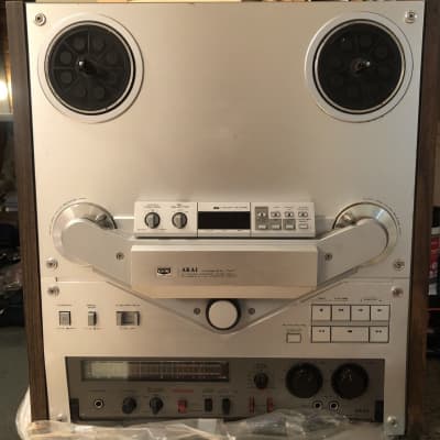 Akai GX-747 Reel to Reel 4-Track Stereo Tape Deck AS IS For Parts