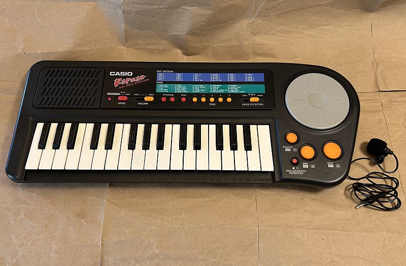 Casio RAP-1 32-Key Keyboard 1990 - 91 Excellent Condition with mini Microphone image 1