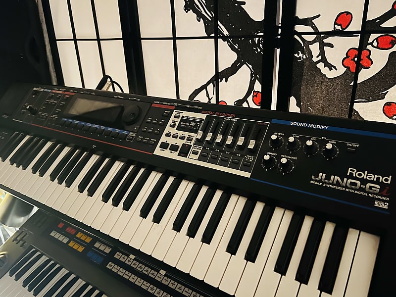 Roland Juno-Gi 61-Key Synthesizer 2010s - Black image 1