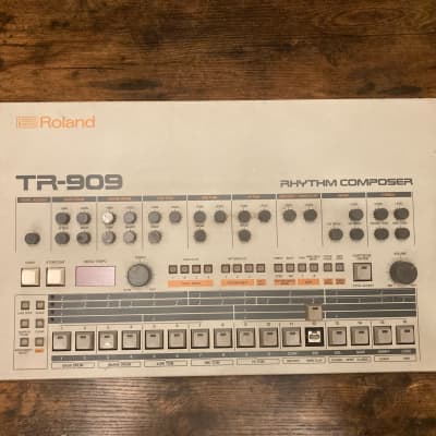 Roland TR-909 Rhythm Composer 1983 - 1985 - White