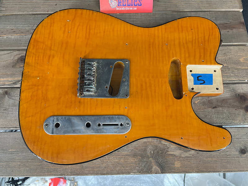 Real Life Relics Semi Loaded Tele® Body Double Bound Aged Honey Glow Flame