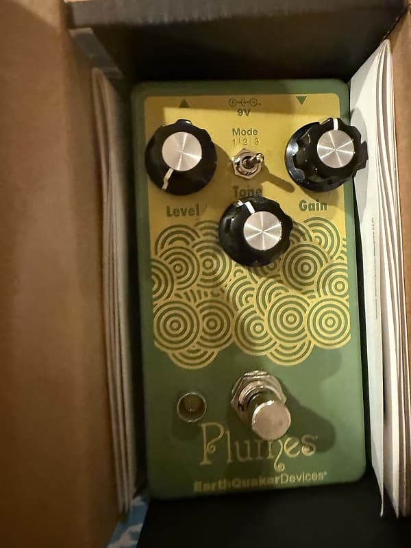 EarthQuaker Devices Plumes Small Signal Shredder Overdrive