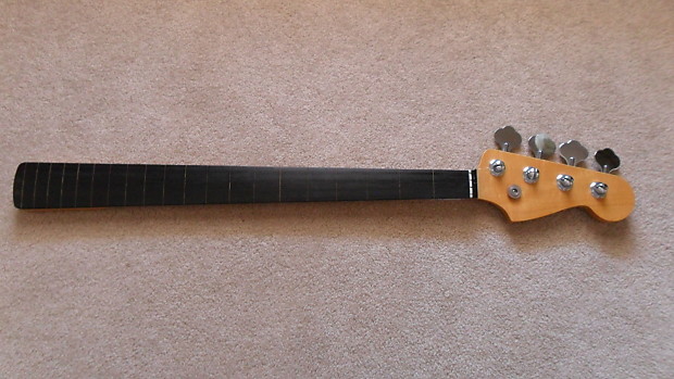 All Parts Fender Licensed Jazz Bass Neck Ebony Maple Clear Gloss Fender American Standard Tuners