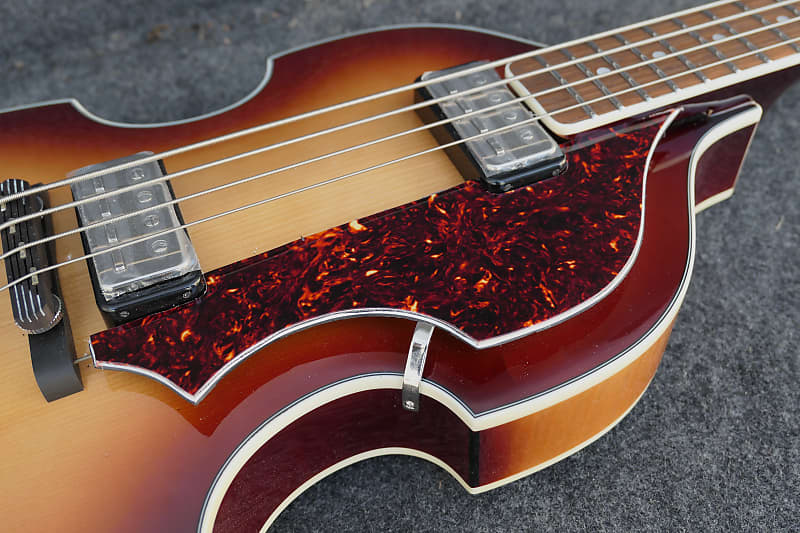 Hofner HCT-500/1-SB Contemporary Beatle Bass Custom with 