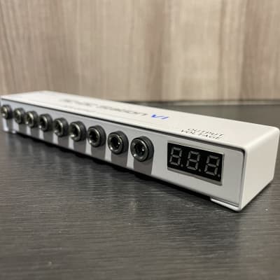 CAJ [USED] AC/DC Station IV | Reverb