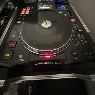 2 Technics SL-1200 MK5 Custom Gold Turntables with White LED