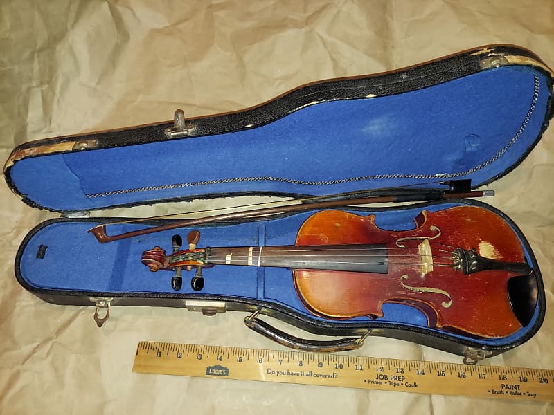 Antique Joseph Guarnerius 1/2 size Violin. Germany. Fecit Cremonae Anno 1730. image 1