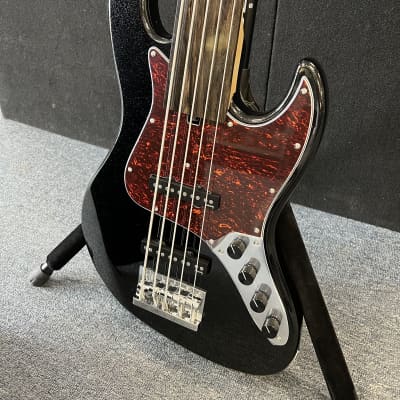 Sadowsky Metro Express Vintage JJ 5- String Fretless Bass | Reverb