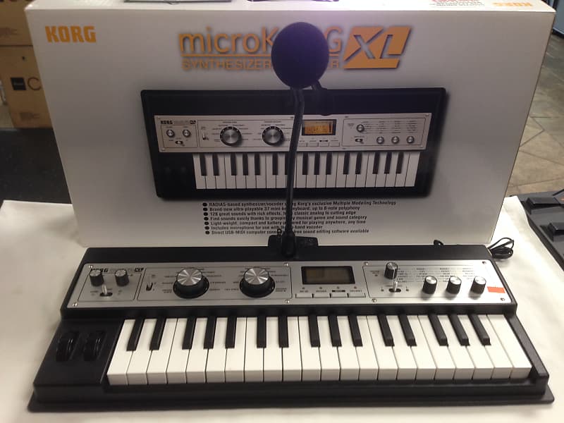 Korg microKORG XL+ 37-Key Synthesizer/Vocoder