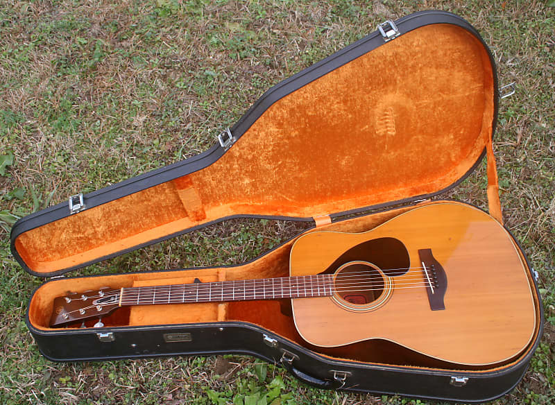YAMAHA FG-180 ハードケース付き YAMAHA FG-180 1971年製 ハードケース付き