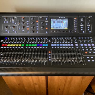 Midas M32 Live Digital Mixer **mint Condition** - Original 