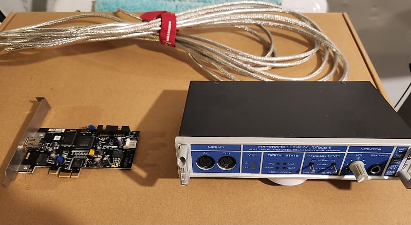 RME Multiface 2 plus RME HDSPe PCIe (PCI Express) Card and cable