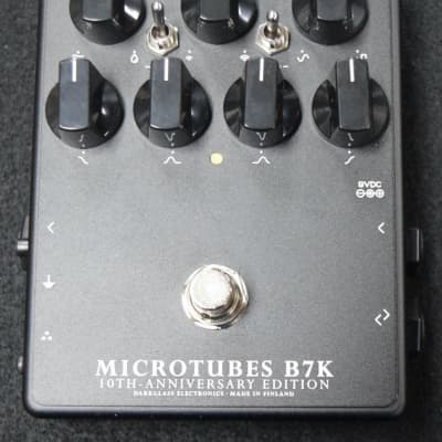 Darkglass Electronics B7k ultra V2 (aux in) 2023 - Black Darkglass Electronics B7k ultra V2 (aux in) 2023 - Black