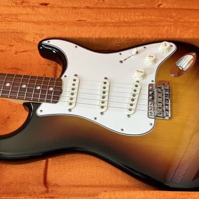 Fender American Vintage '65 Stratocaster Electric Guitar | Reverb