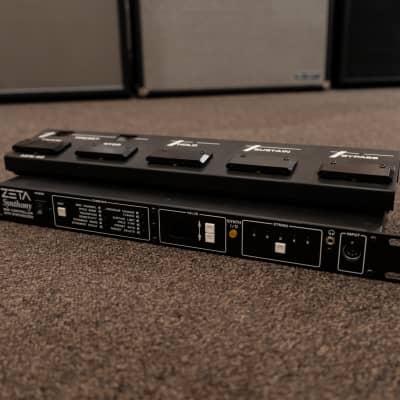 Zeta Synthony MIDI Controller w/ MFS-40 Footswitch | Reverb