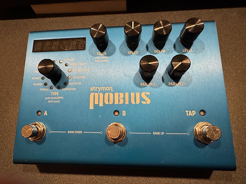 Strymon Mobius