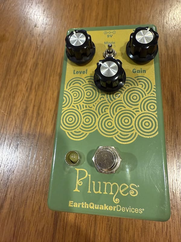 EarthQuaker Devices Plumes Small Signal Shredder