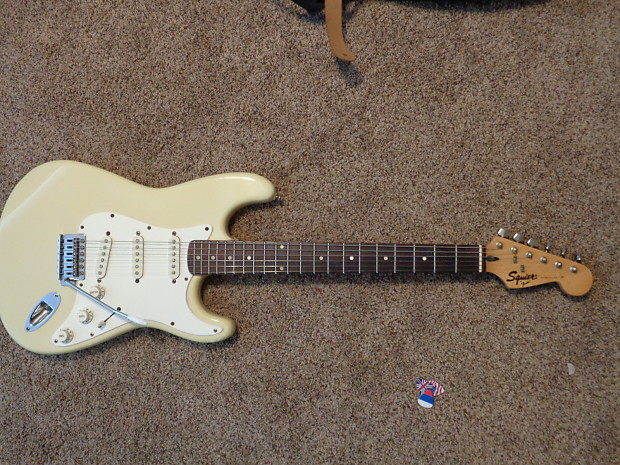 Off white stratocaster top