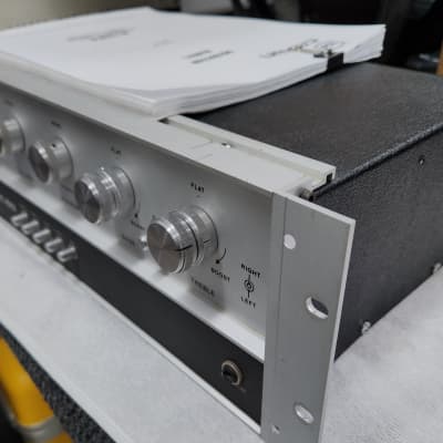 Crown (Amcron) Model IC-150 , Professional Preamplifier , Clean image 3