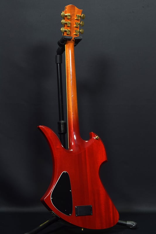 Burny hide Signature Model MG-340X Cherry Sunburst [01/30