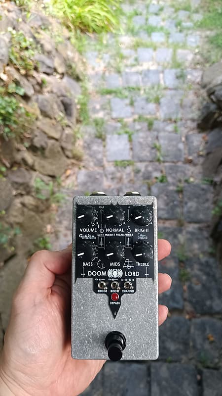 DIY DoomLord guitar pedal with Boost (inspired by Sunn model T Pre-Amp) 2025 - Alu / Black image 1