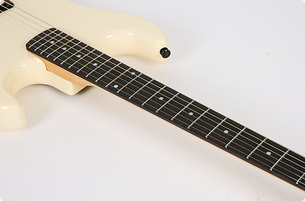 ギター Kramer Bareta Seymour Duncan Floyd Rose 2001 Kramer Baretta II Pro Neck Through White Crackle w